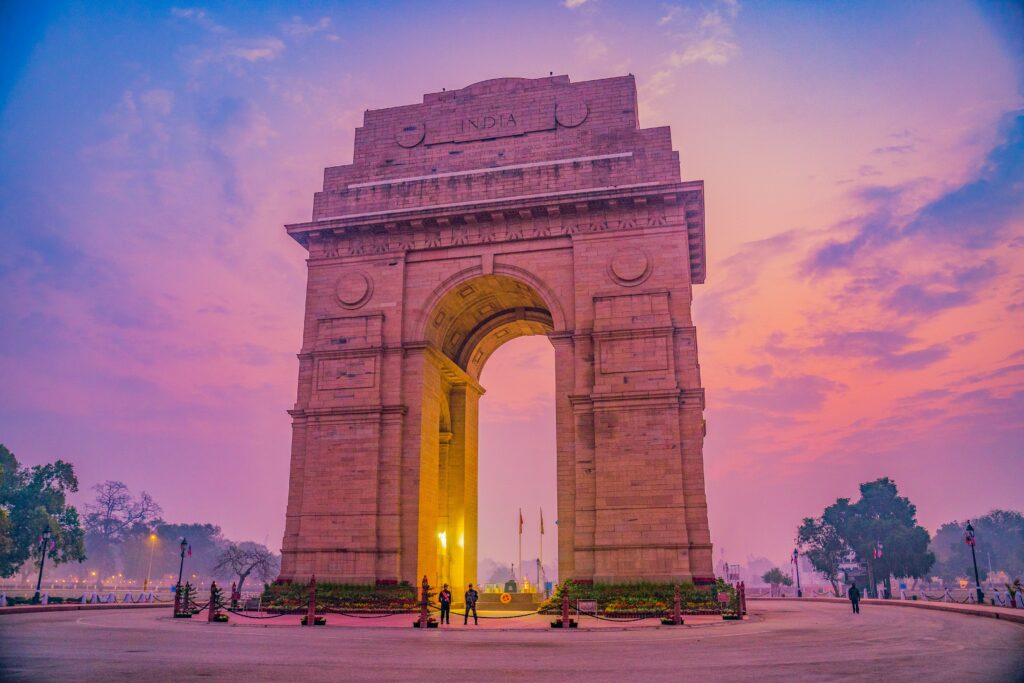 Top places to visit in delhi